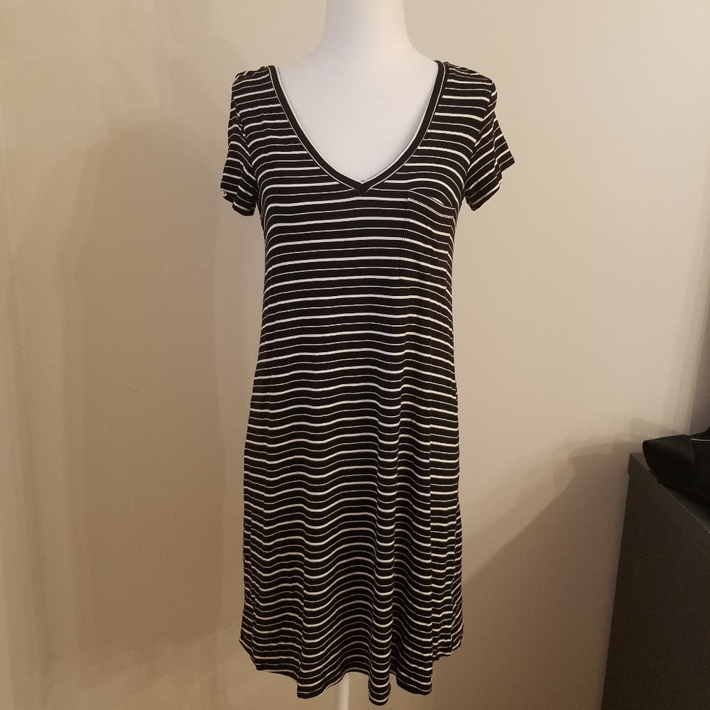 American Eagle Soft and Sexy short sleeve dress
